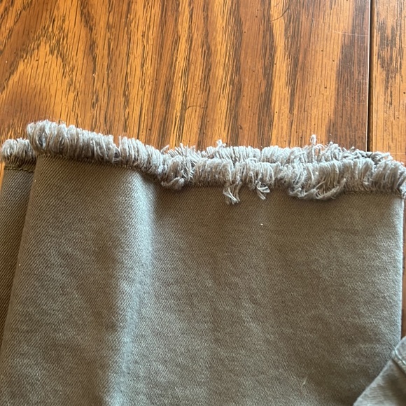 Button fly green pants from peace love world - Picture 2 of 5